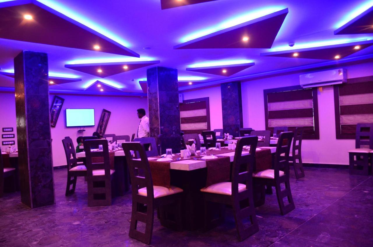 Dolphin Chocolate Inn Chandannagar Exterior photo