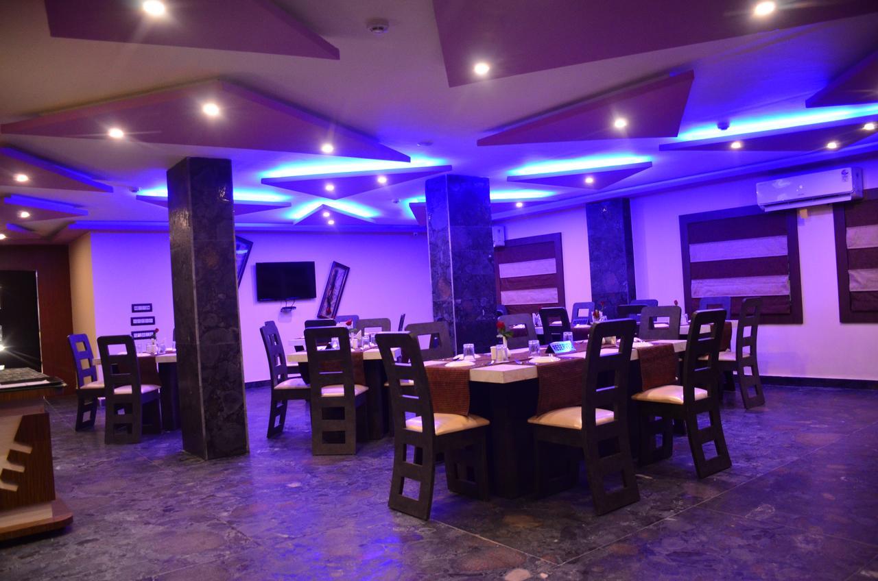 Dolphin Chocolate Inn Chandannagar Exterior photo